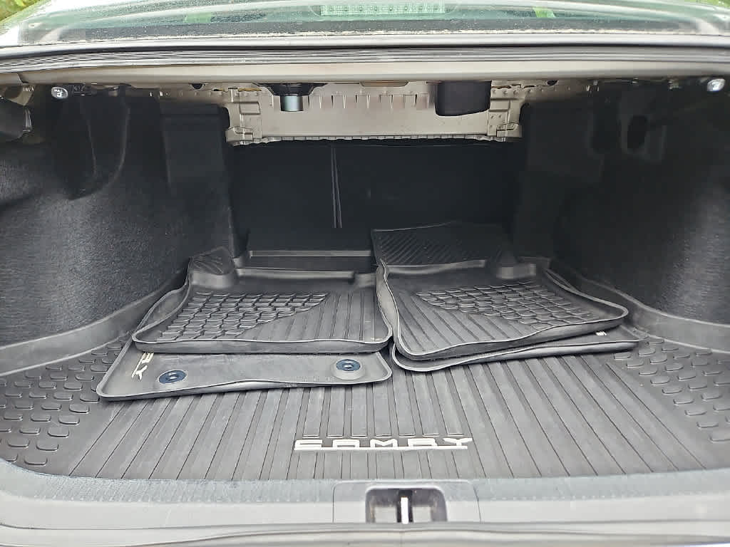 2018 Toyota Camry Hybrid XLE