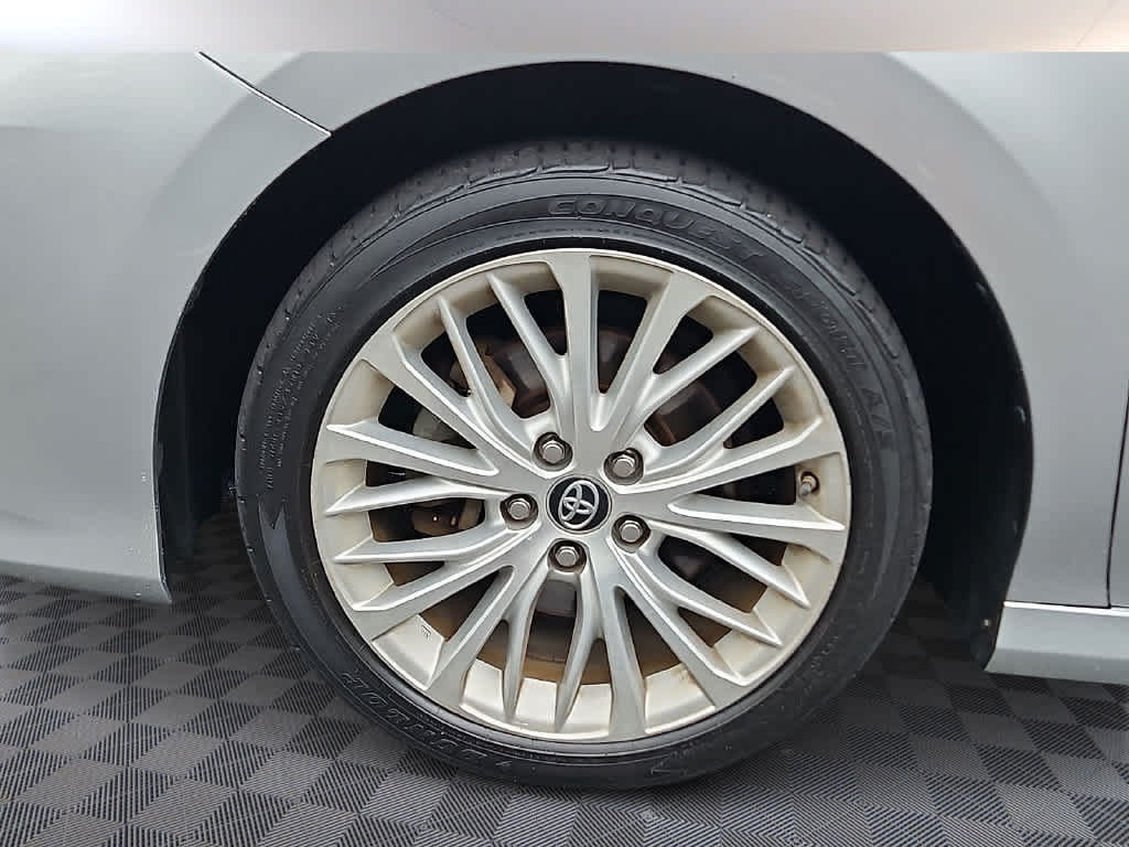 2018 Toyota Camry Hybrid XLE