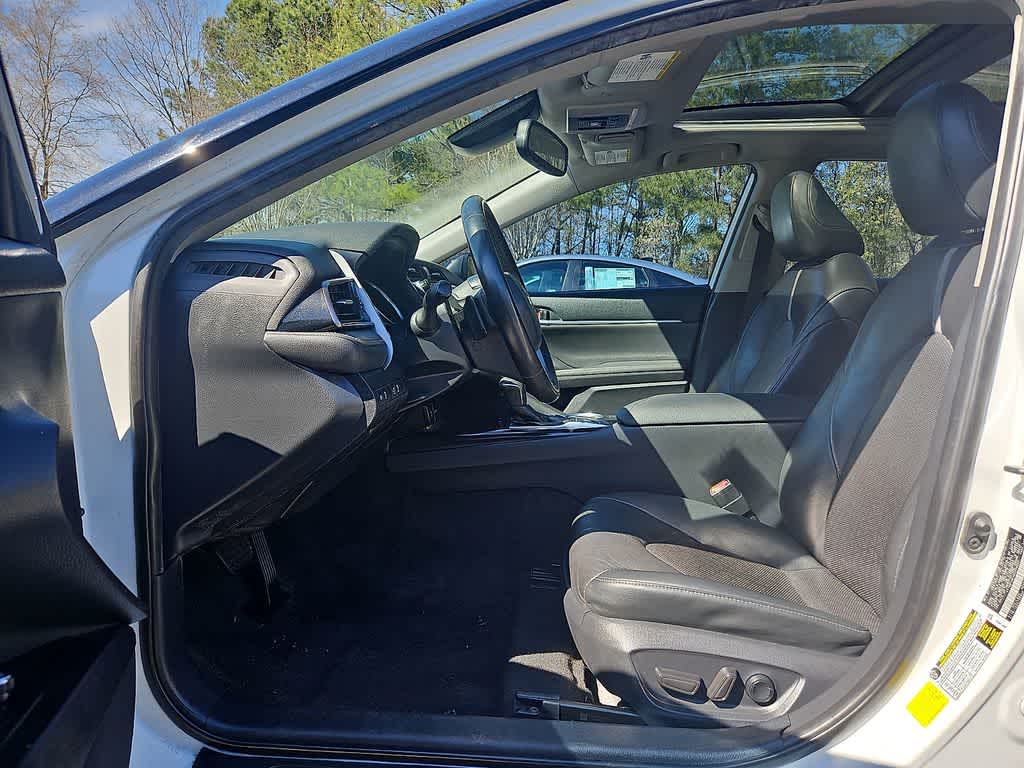 2019 Toyota Camry XSE