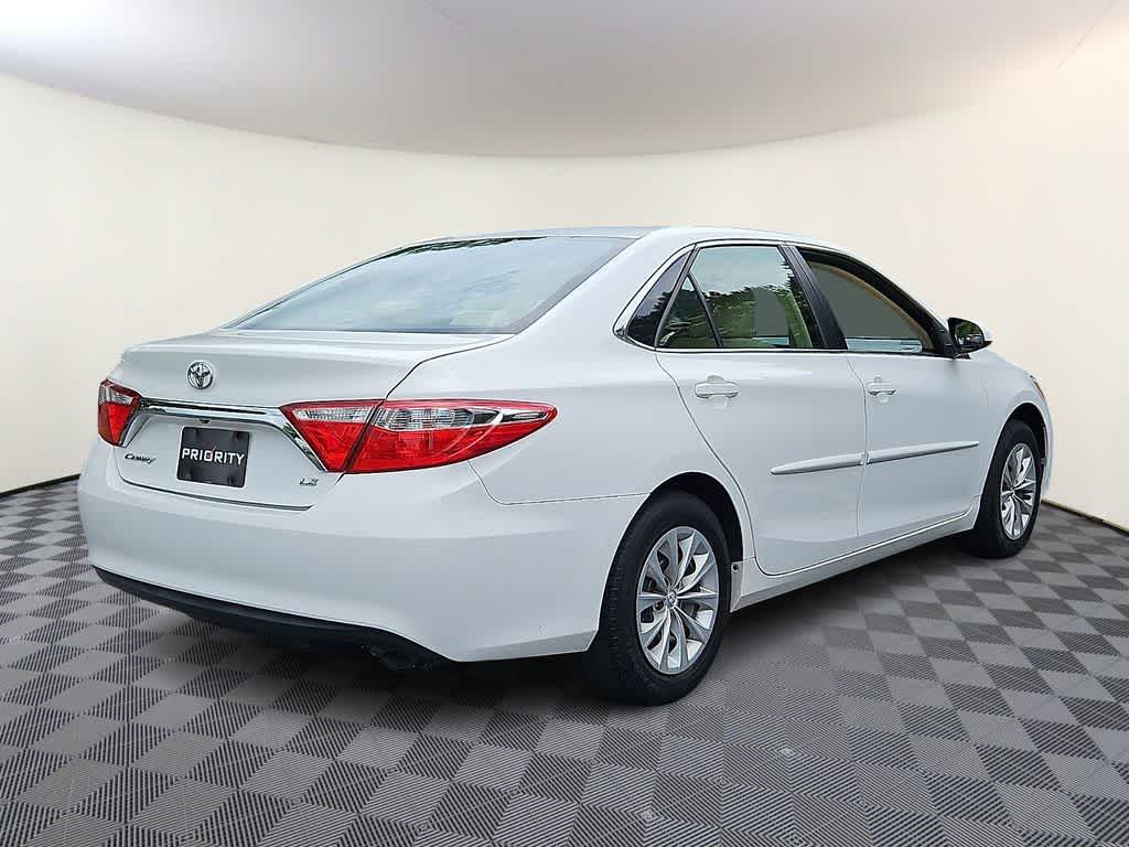2017 Toyota Camry LE