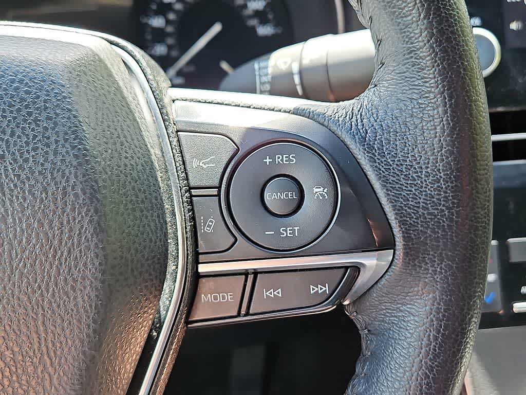 2021 Toyota Avalon XLE