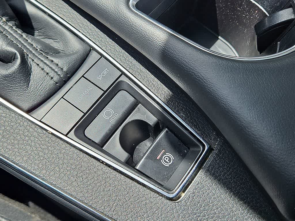 2021 Toyota Avalon XLE