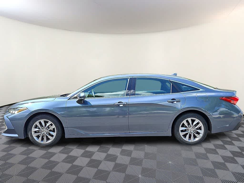 2021 Toyota Avalon XLE