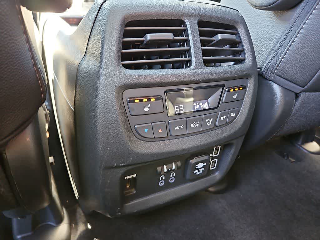 2022 Honda Pilot Touring 7-Passenger