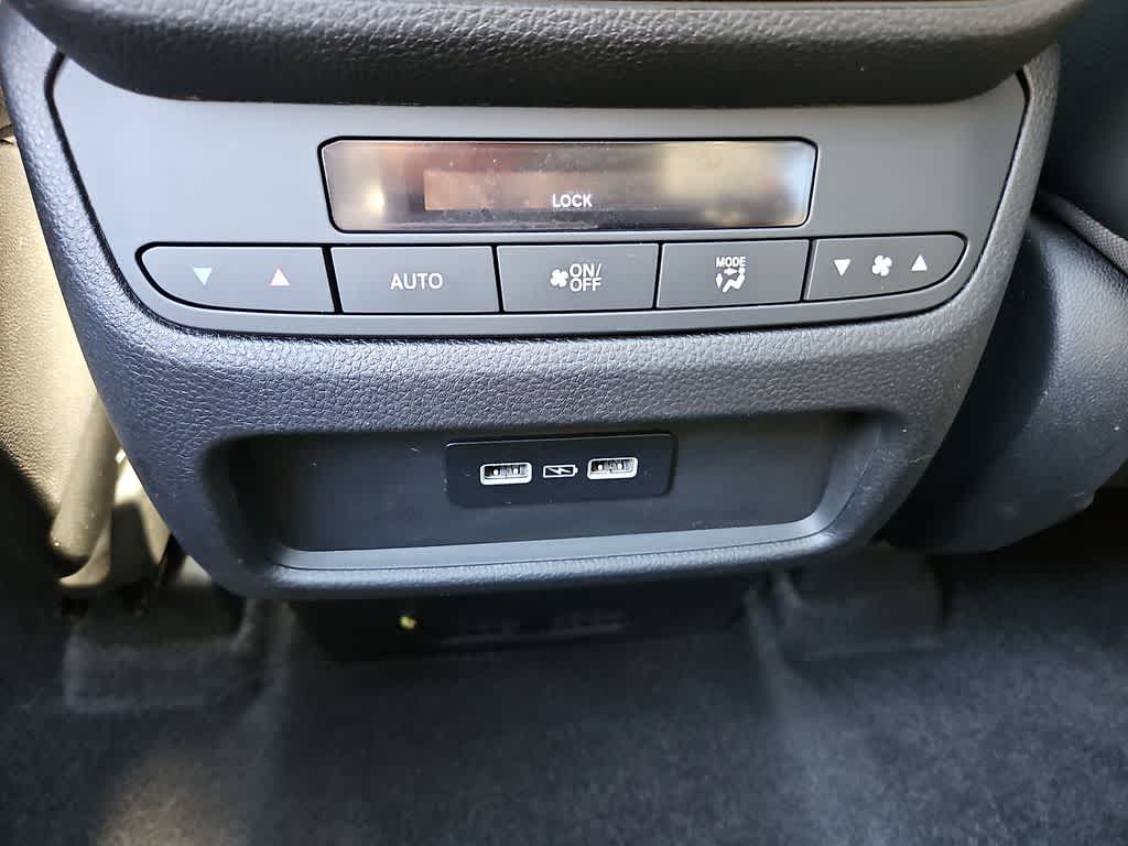 2023 Honda Pilot Touring