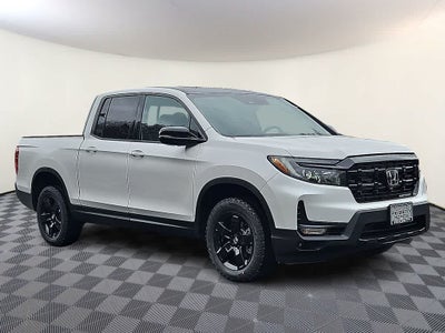 2026 Honda Ridgeline Black Edition Two-Tone