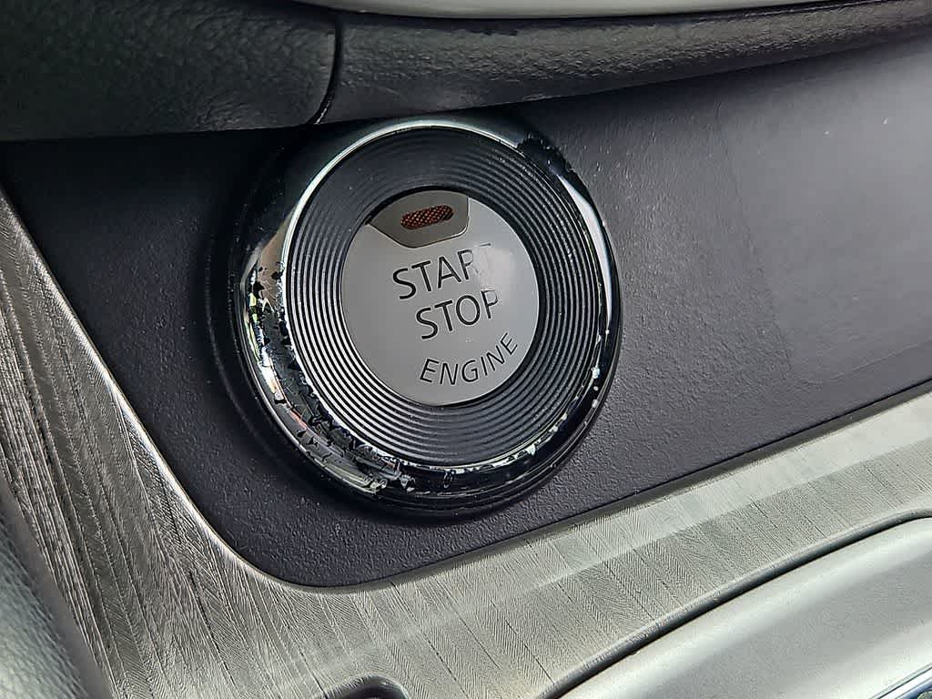 2015 Nissan Murano SV