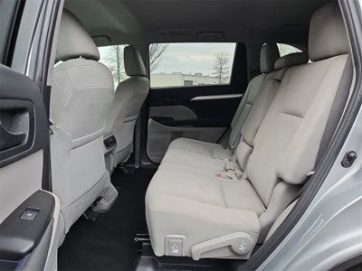 2019 Toyota Highlander LE