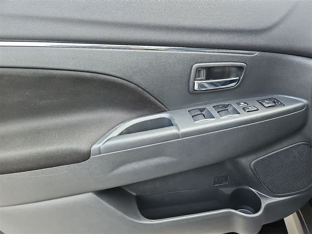 2022 Mitsubishi Outlander Sport ES