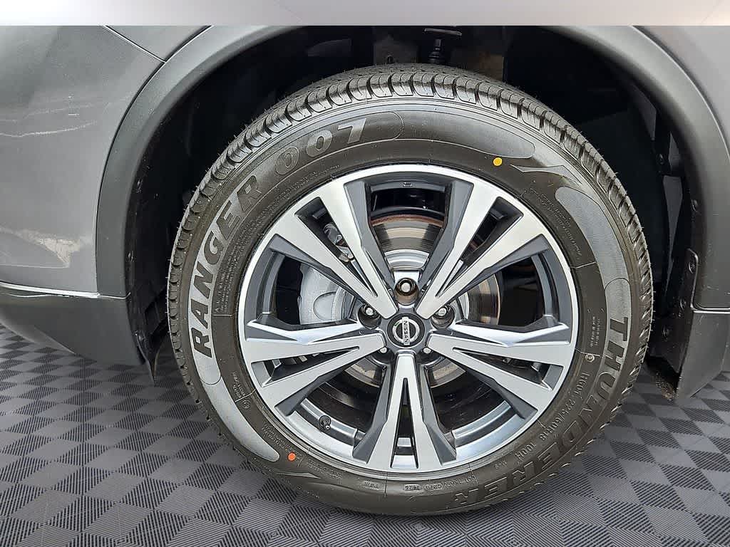 2020 Nissan Rogue SV