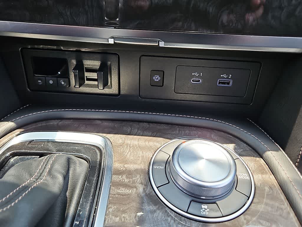 2023 Nissan Armada Platinum