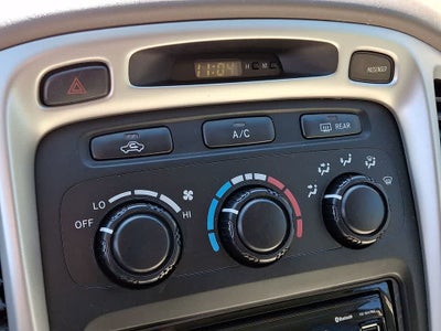 2004 Toyota Highlander Base