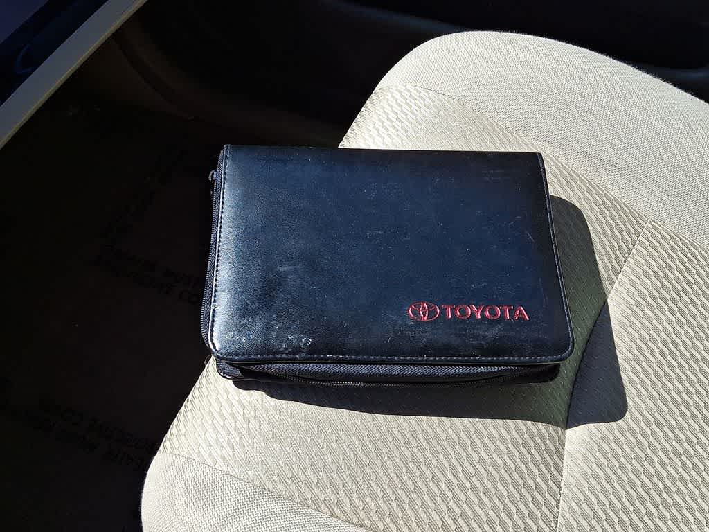 2004 Toyota Highlander Base