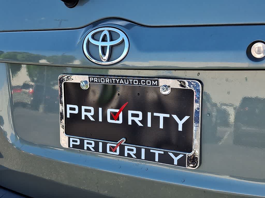 2004 Toyota Highlander Base