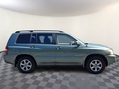 2004 Toyota Highlander Base