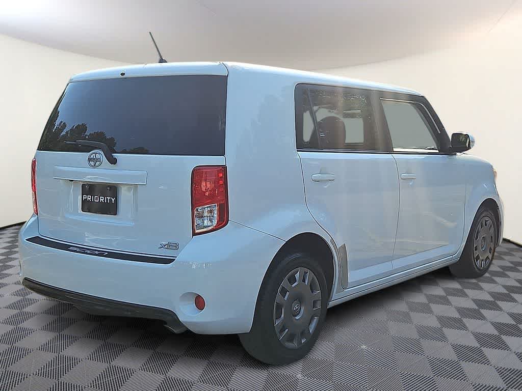 2014 Scion xB Base