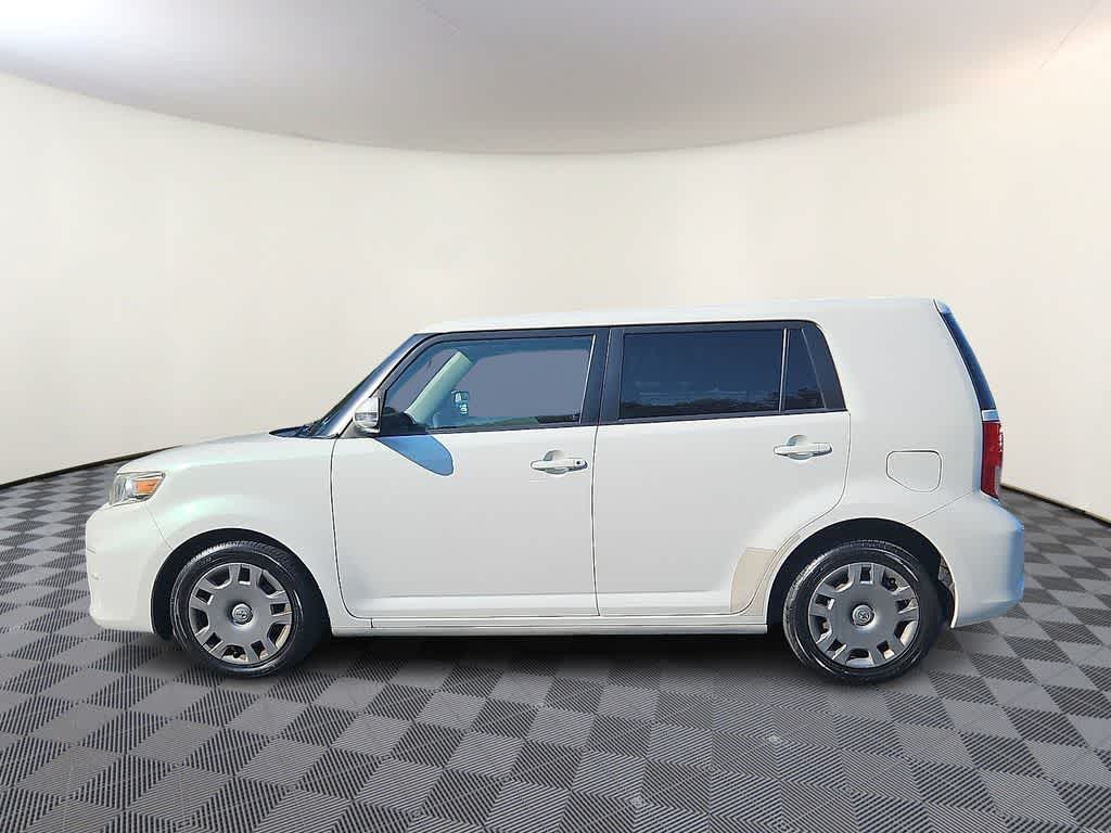 2014 Scion xB Base