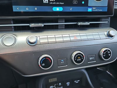 2024 Hyundai Kona SE