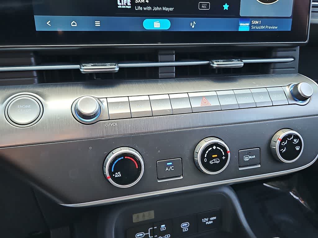 2024 Hyundai Kona SE