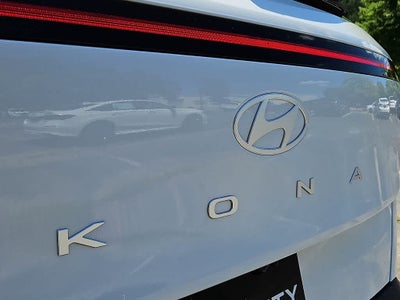 2024 Hyundai Kona SE