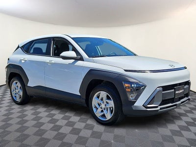 2024 Hyundai Kona SE