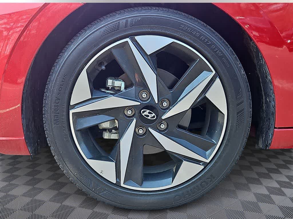 2022 Hyundai Elantra SEL
