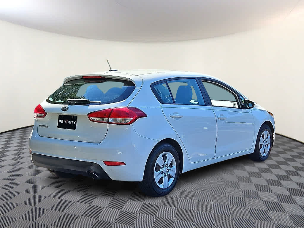 2017 Kia Forte5 LX