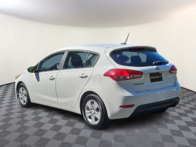 2017 Kia Forte5 LX