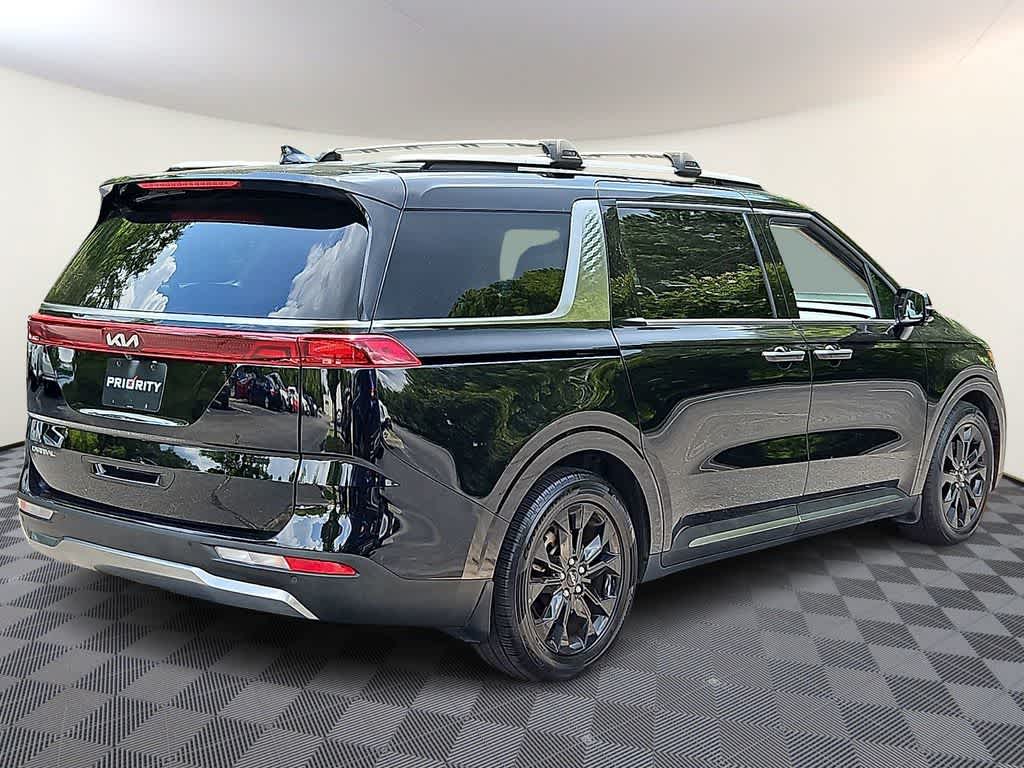2023 Kia Carnival SX