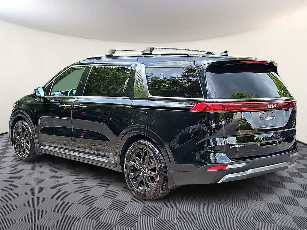 2023 Kia Carnival SX
