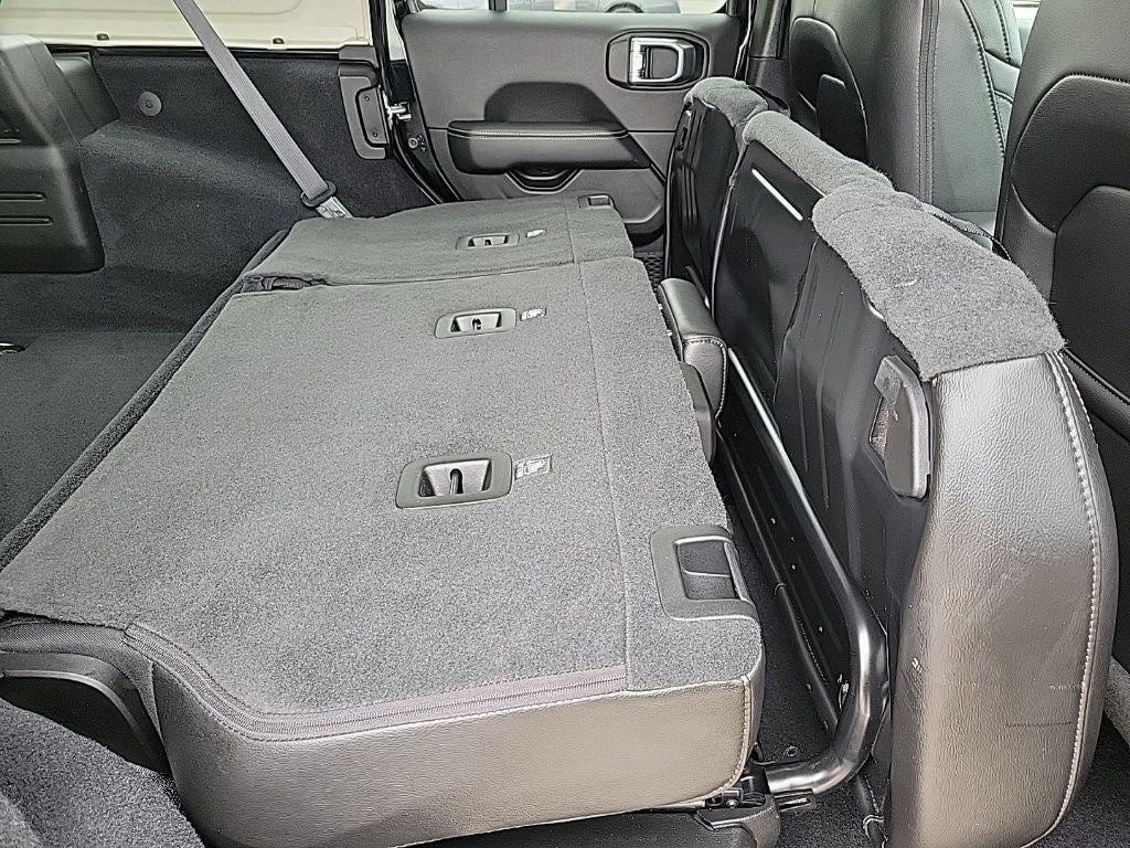 2022 Jeep Wrangler Unlimited Sahara 4xe