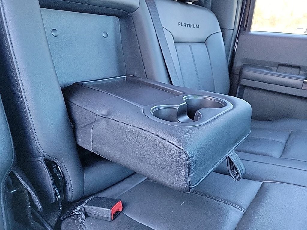 2016 Ford F-350SD Platinum DRW