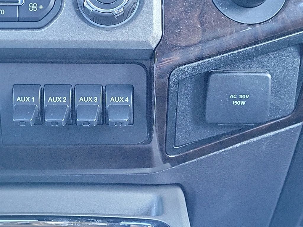 2016 Ford F-350SD Platinum DRW