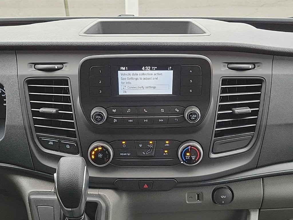 2025 Ford Transit-150 Base