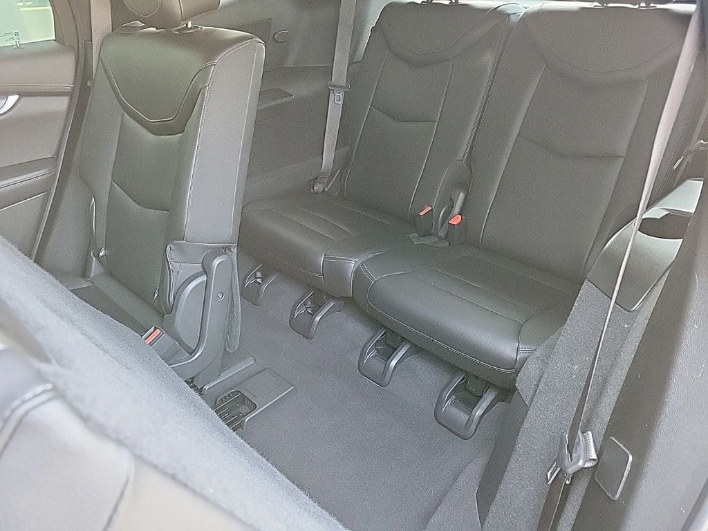 2024 Cadillac XT6 Luxury