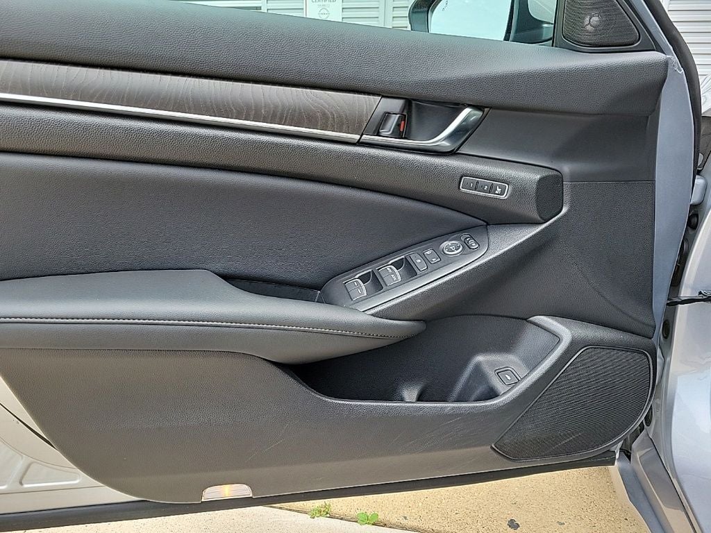 2022 Honda Accord Hybrid Touring