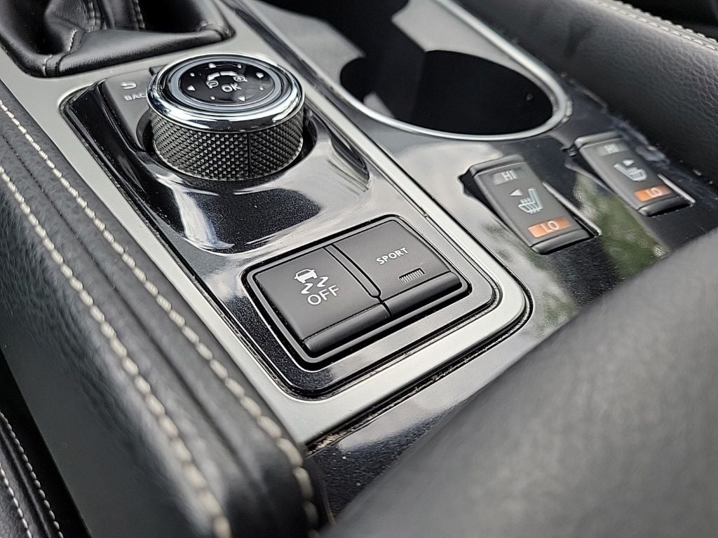2021 Nissan Maxima SV