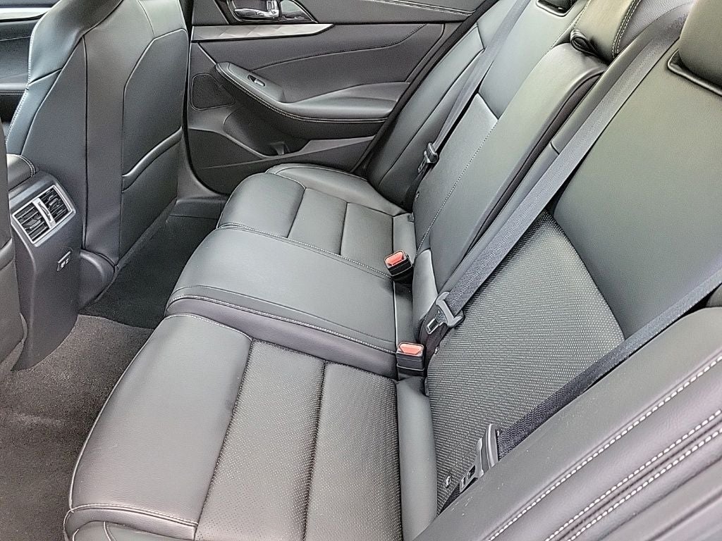 2021 Nissan Maxima SV