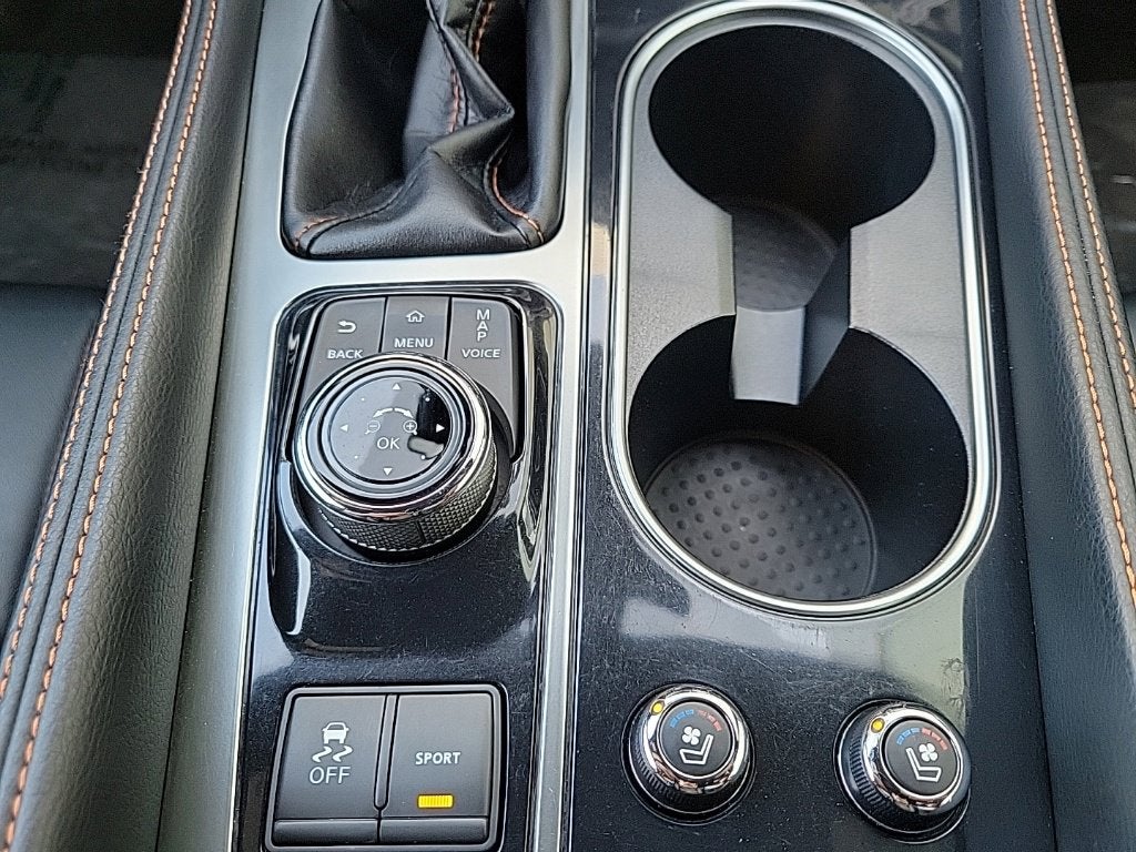 2023 Nissan Maxima SR
