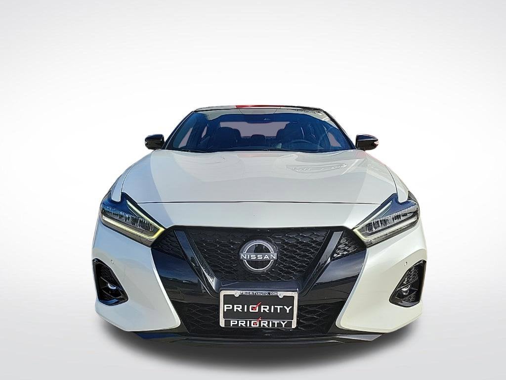 2023 Nissan Maxima SR