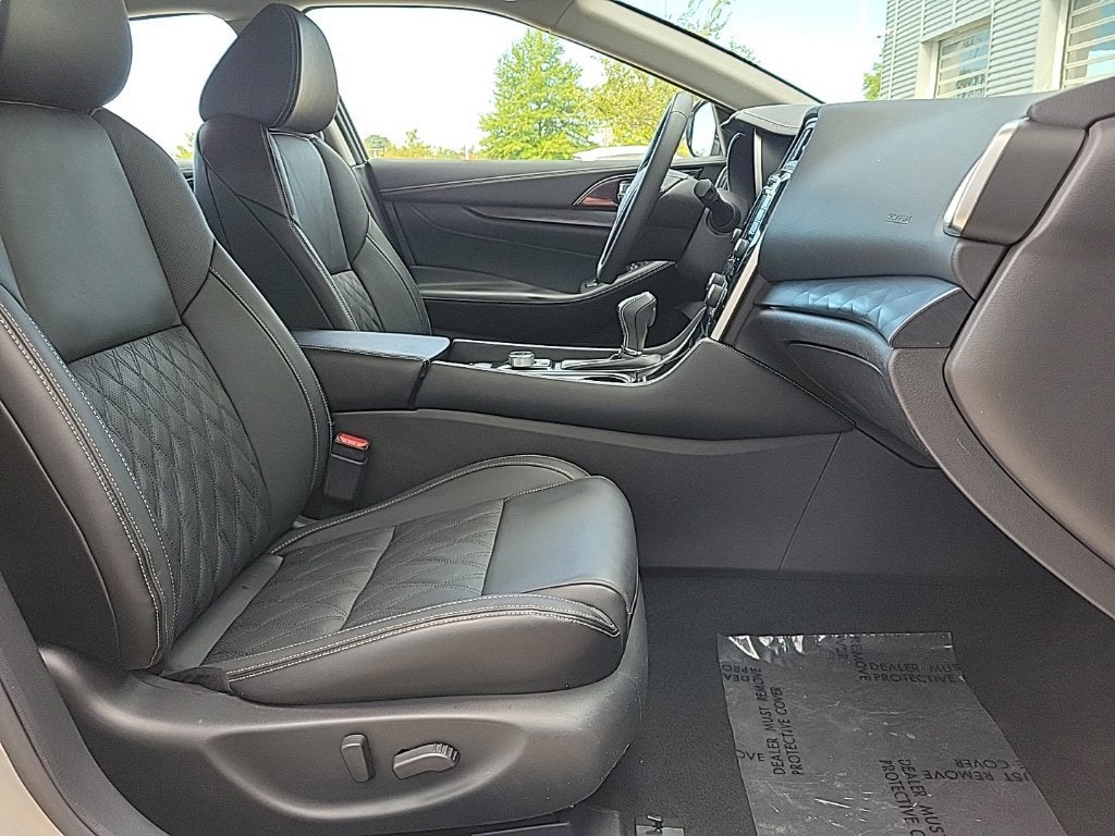 2023 Nissan Maxima Platinum