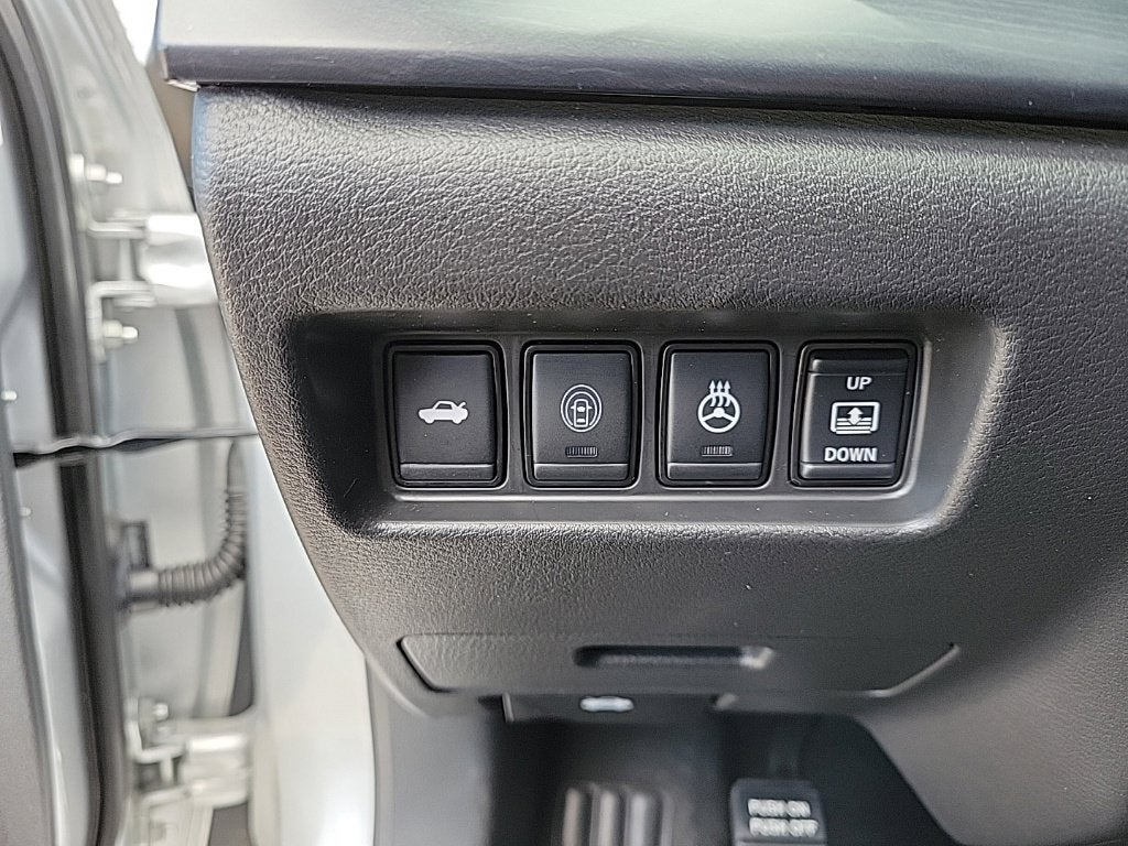 2023 Nissan Maxima Platinum