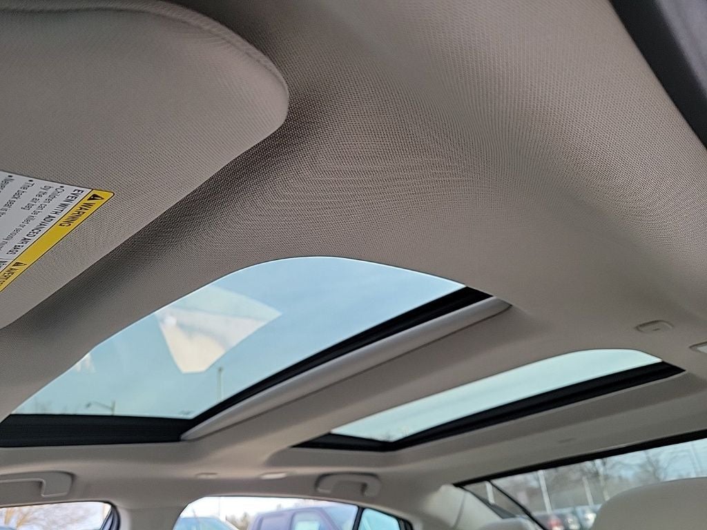 2023 Nissan Maxima Platinum