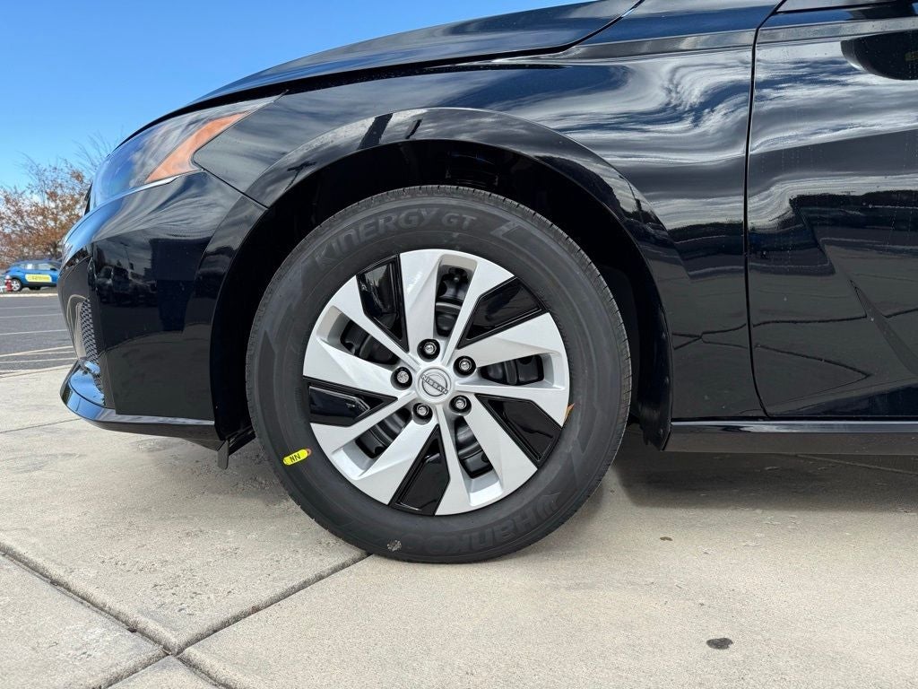 2025 Nissan Altima S