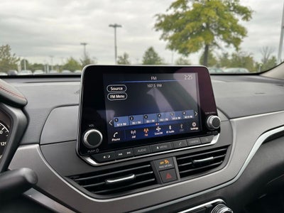 2025 Nissan Altima 2.5 SR