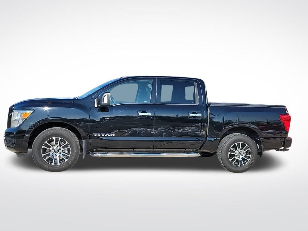 2021 Nissan Titan SV