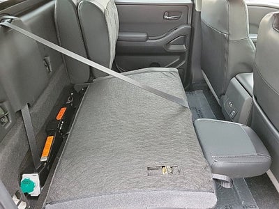 2024 Nissan Frontier Crew Cab SL
