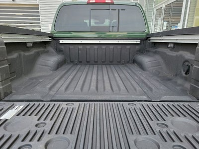 2024 Nissan Frontier Crew Cab SL