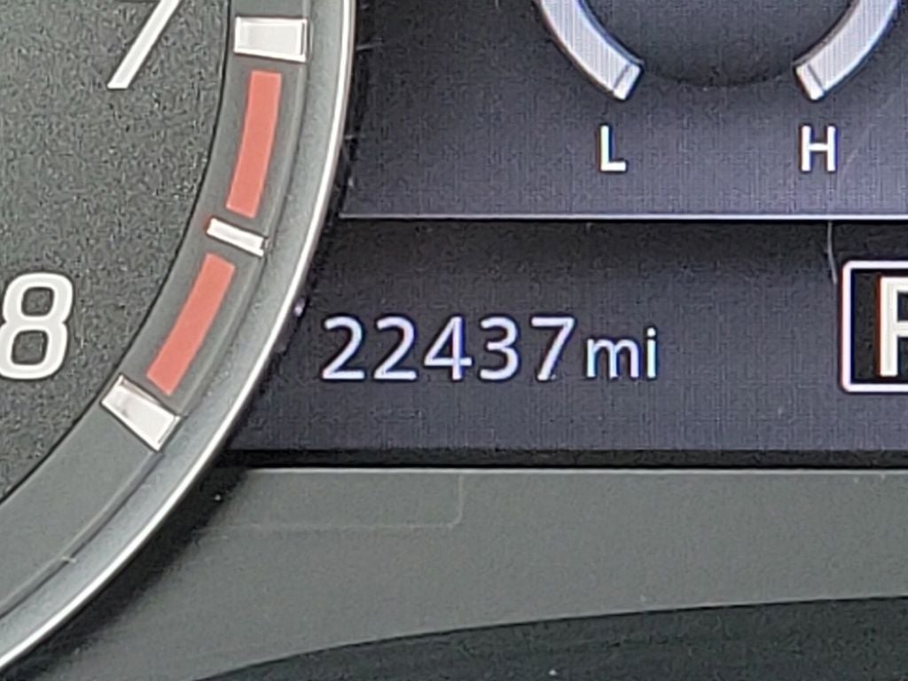 2024 Nissan Frontier Crew Cab SL