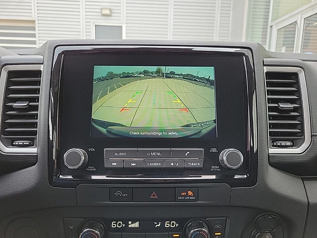 2024 Nissan Frontier Crew Cab SL
